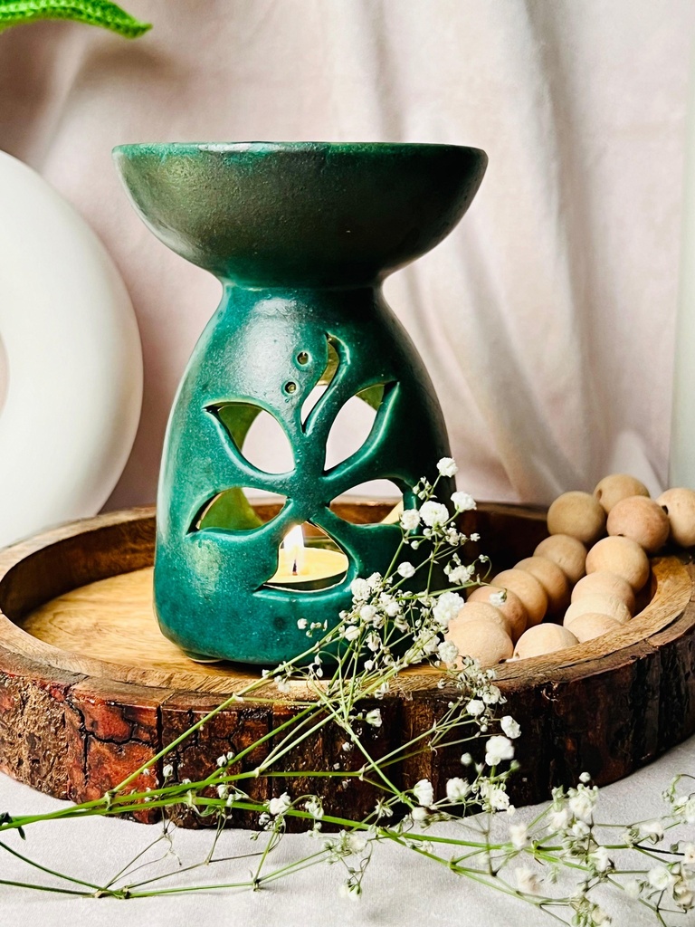 [7548049883224] Turquoise Floral Aroma Diffuser