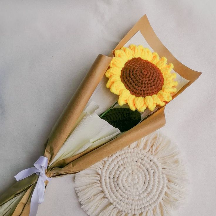 [8439959814232] Crochet Gift wrap