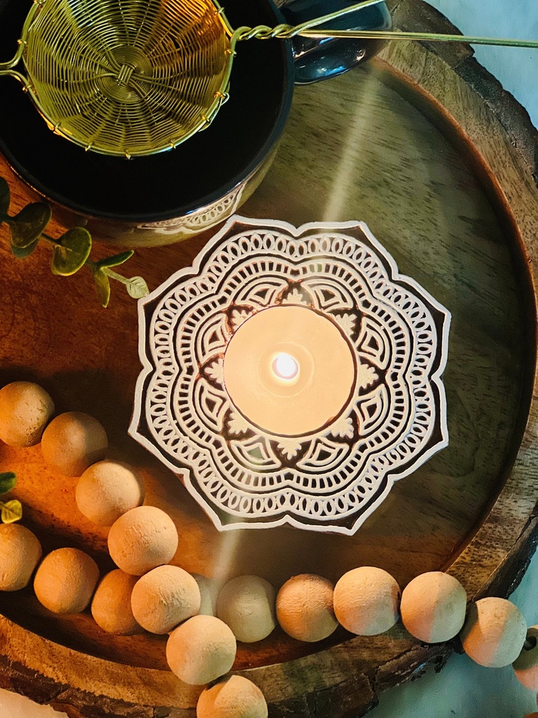 Wooden Hand-carved Mandala Tea-light Holder (Carved)